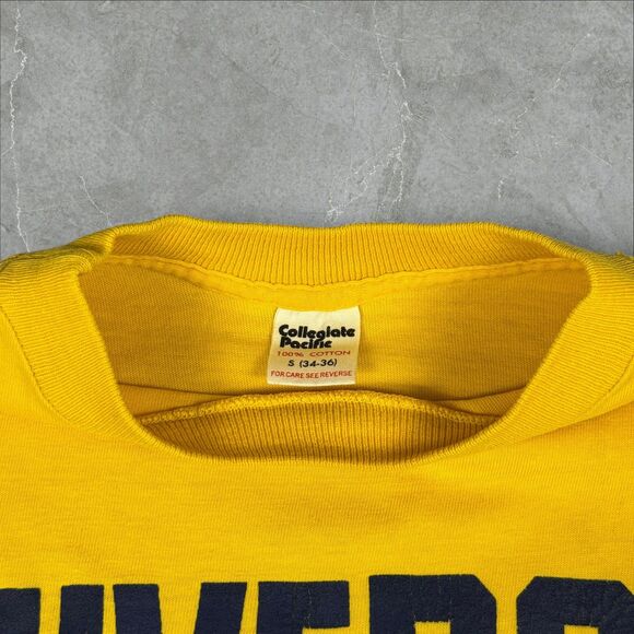 Vintage 70's Collegiate Pacific Universal Studios Hollywood T Shirt USA - Small - Picture 3 of 7